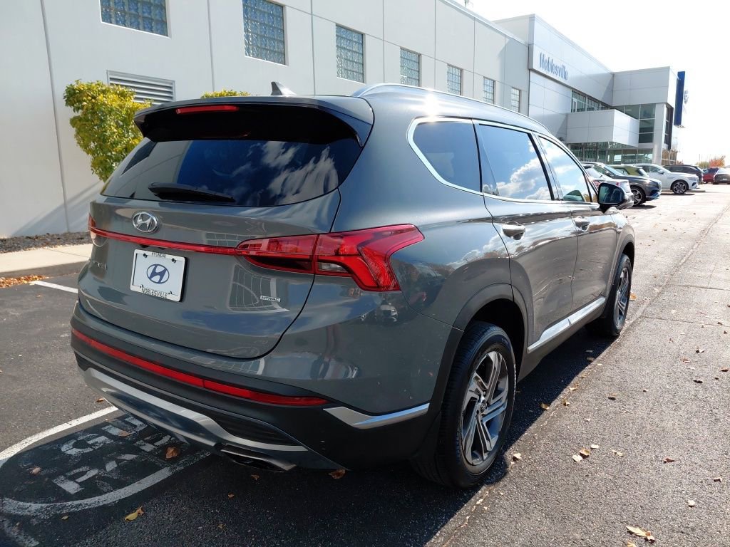 2022 Hyundai Santa Fe SEL Premium photo 3