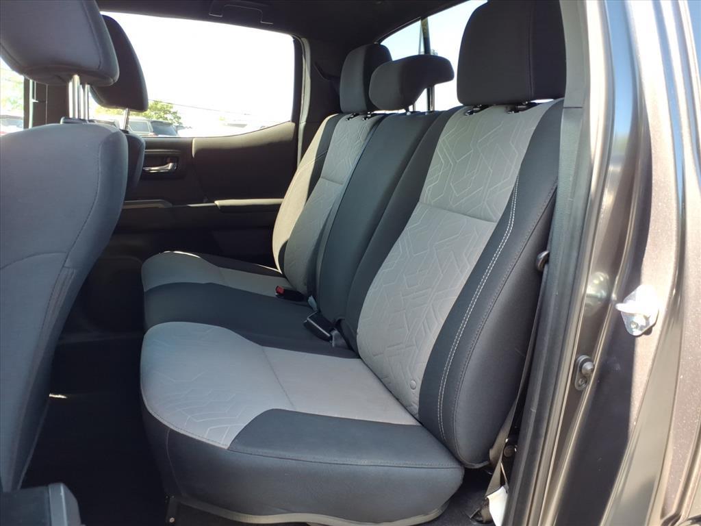 2023 Toyota Tacoma TRD photo 25