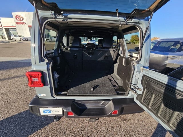 2024 Jeep Wrangler Sahara photo 3