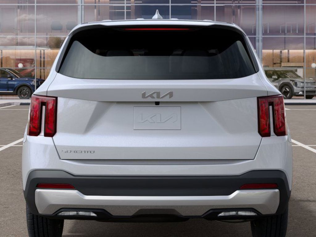 2025 Kia Sorento LX photo 12