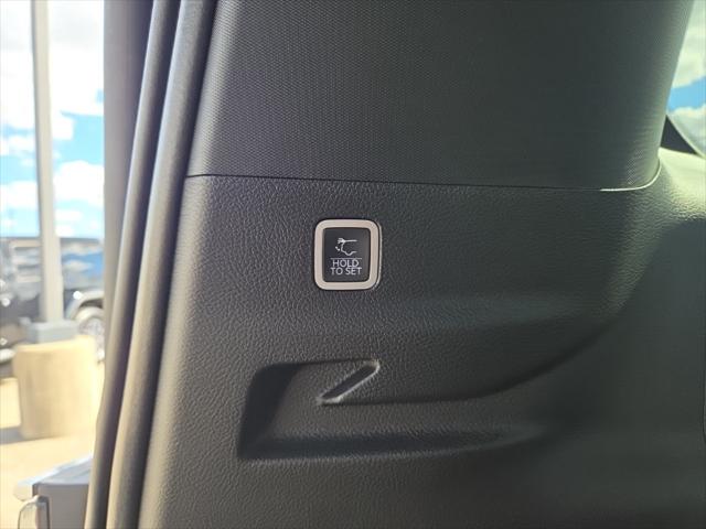 2025 Jeep Wagoneer L Series II photo 4