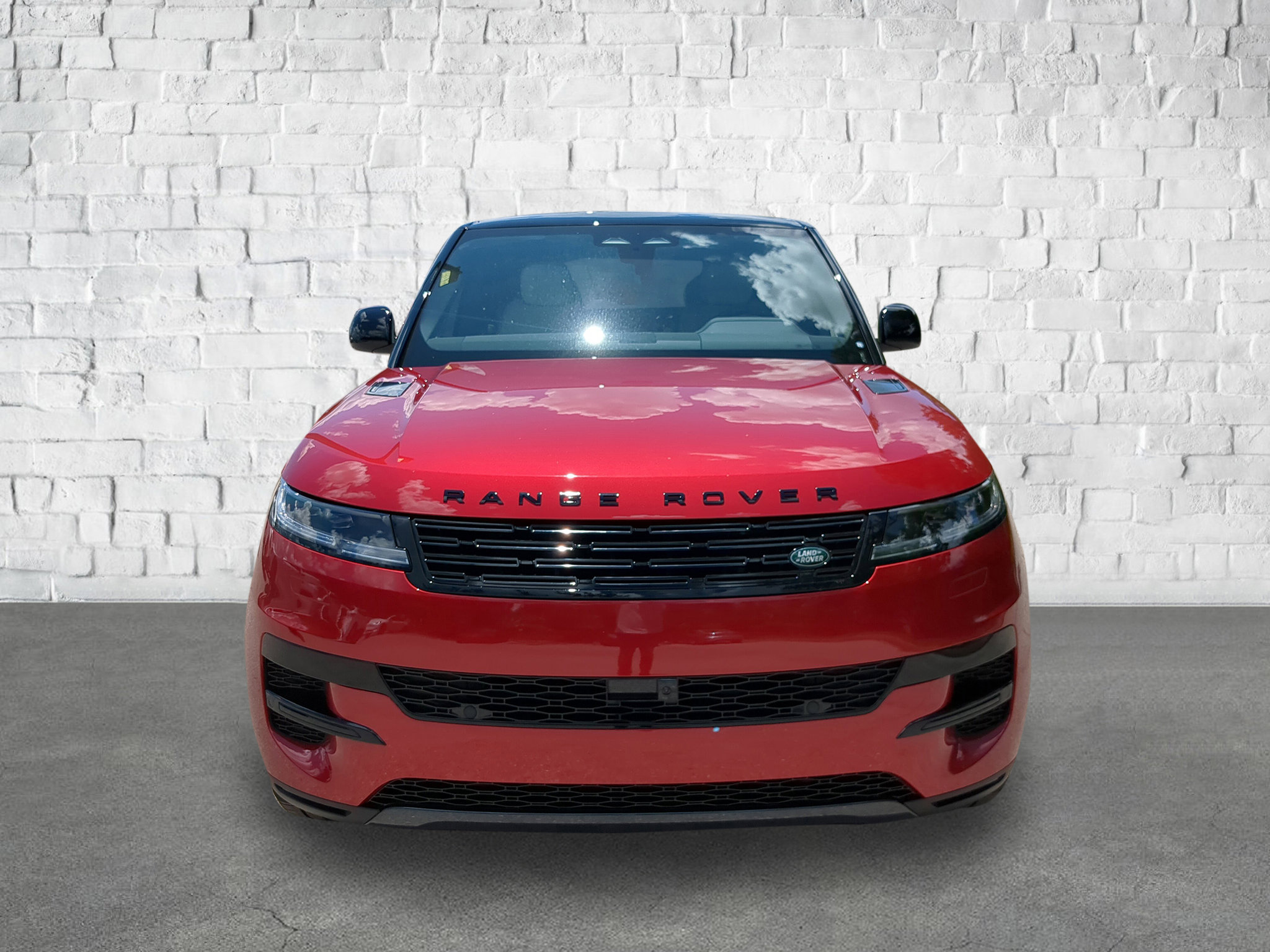 2025 Land Rover Range Rover Sport SE photo 2
