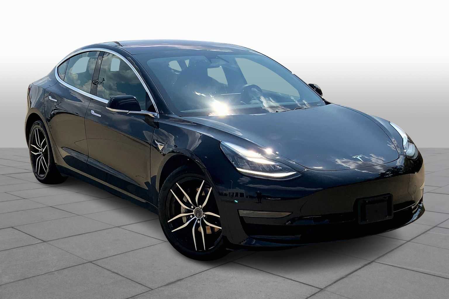 Used 2018 Tesla Model 3 Long Range with VIN 5YJ3E1EA6JF071020 for sale in Denton, TX