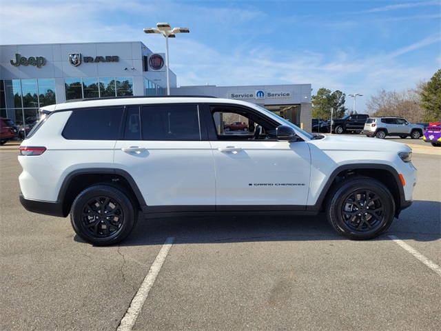 2024 Jeep Grand Cherokee Altitude X photo 16