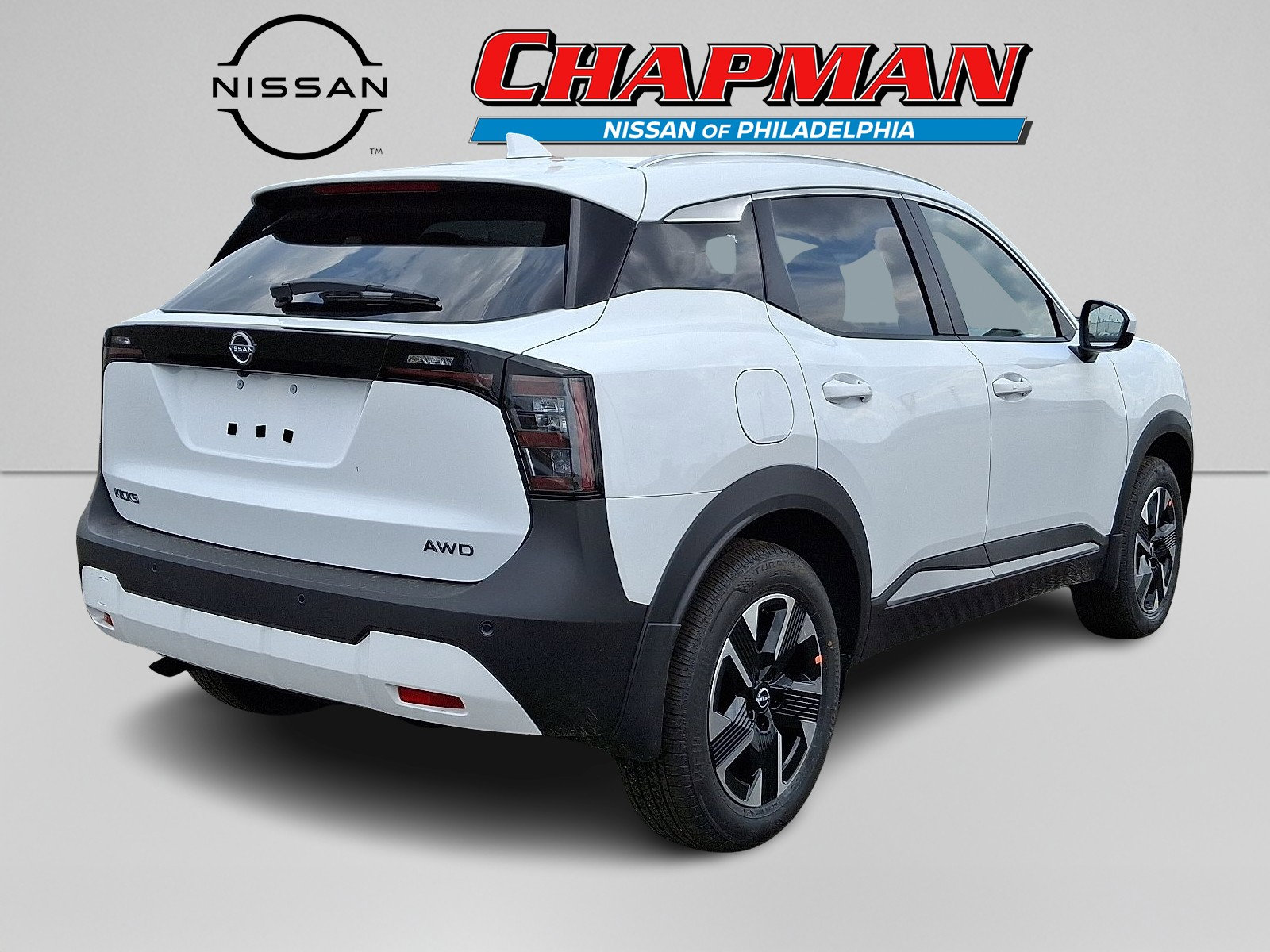 2025 Nissan Kicks SV photo 2