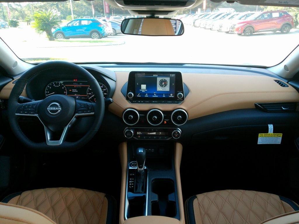 2025 Nissan Sentra SV photo 21