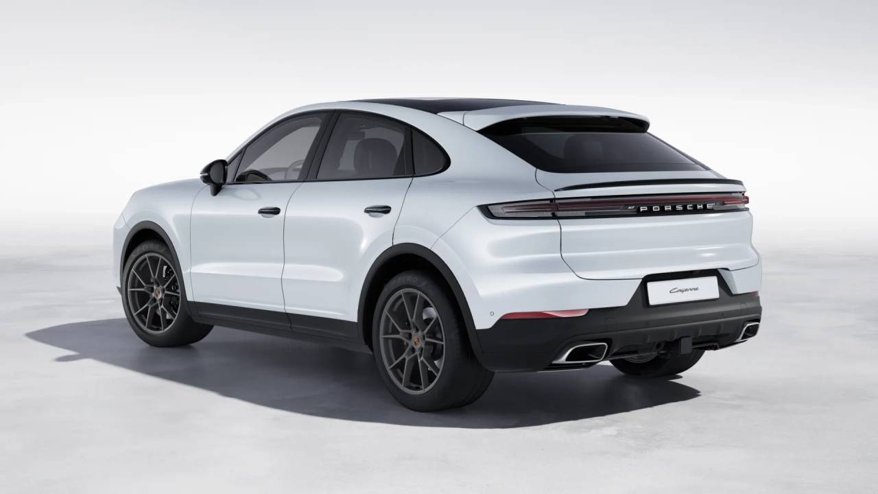 2026 Porsche Cayenne Coupe photo 2