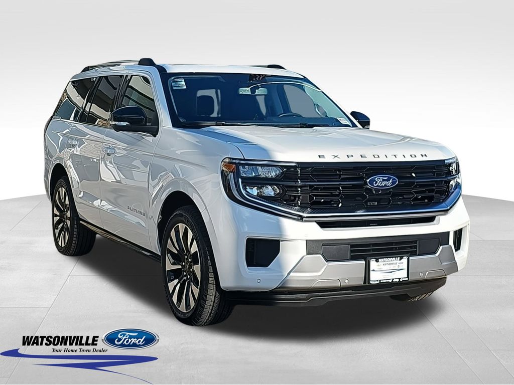 2026 Ford Expedition Platinum's photo