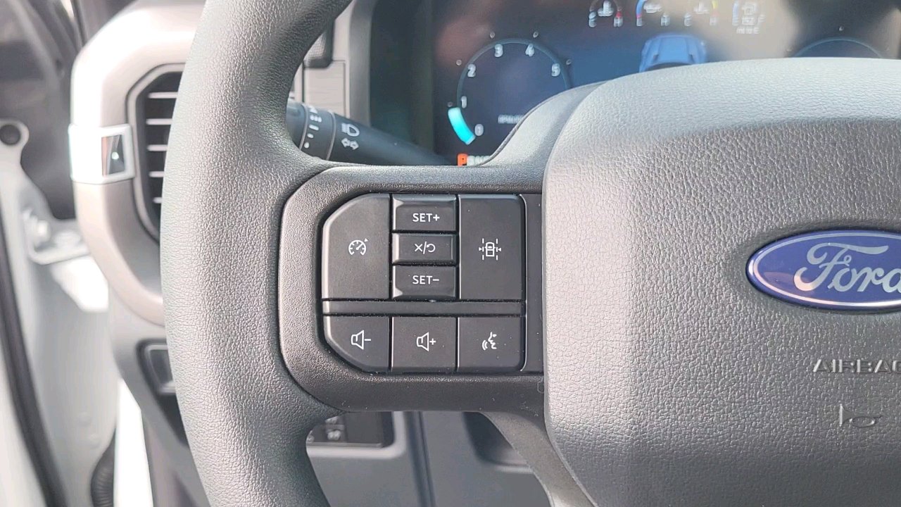 2025 Ford F-150 XL photo 12