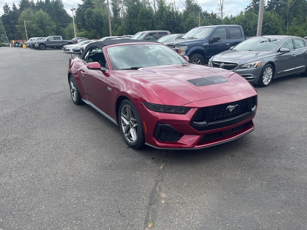 2025 Ford Mustang GT Premium Convertible photo 3