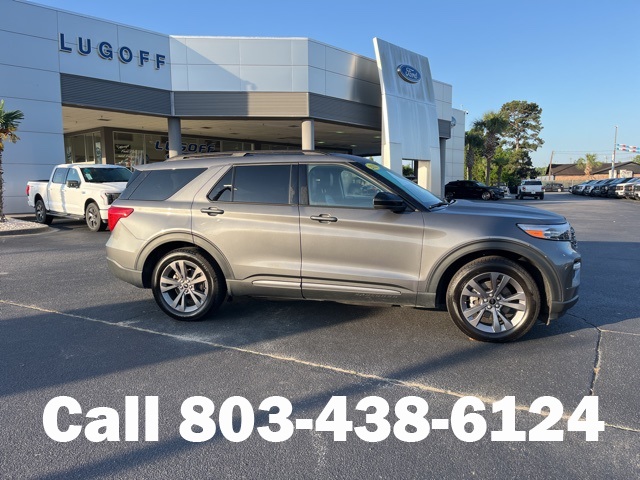 2022 Ford Explorer XLT photo 2