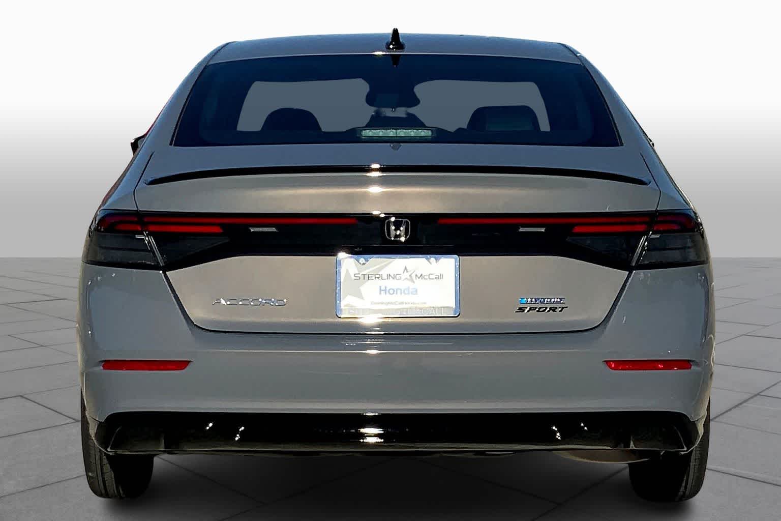 2025 Honda Accord Sport-L Hybrid photo 4