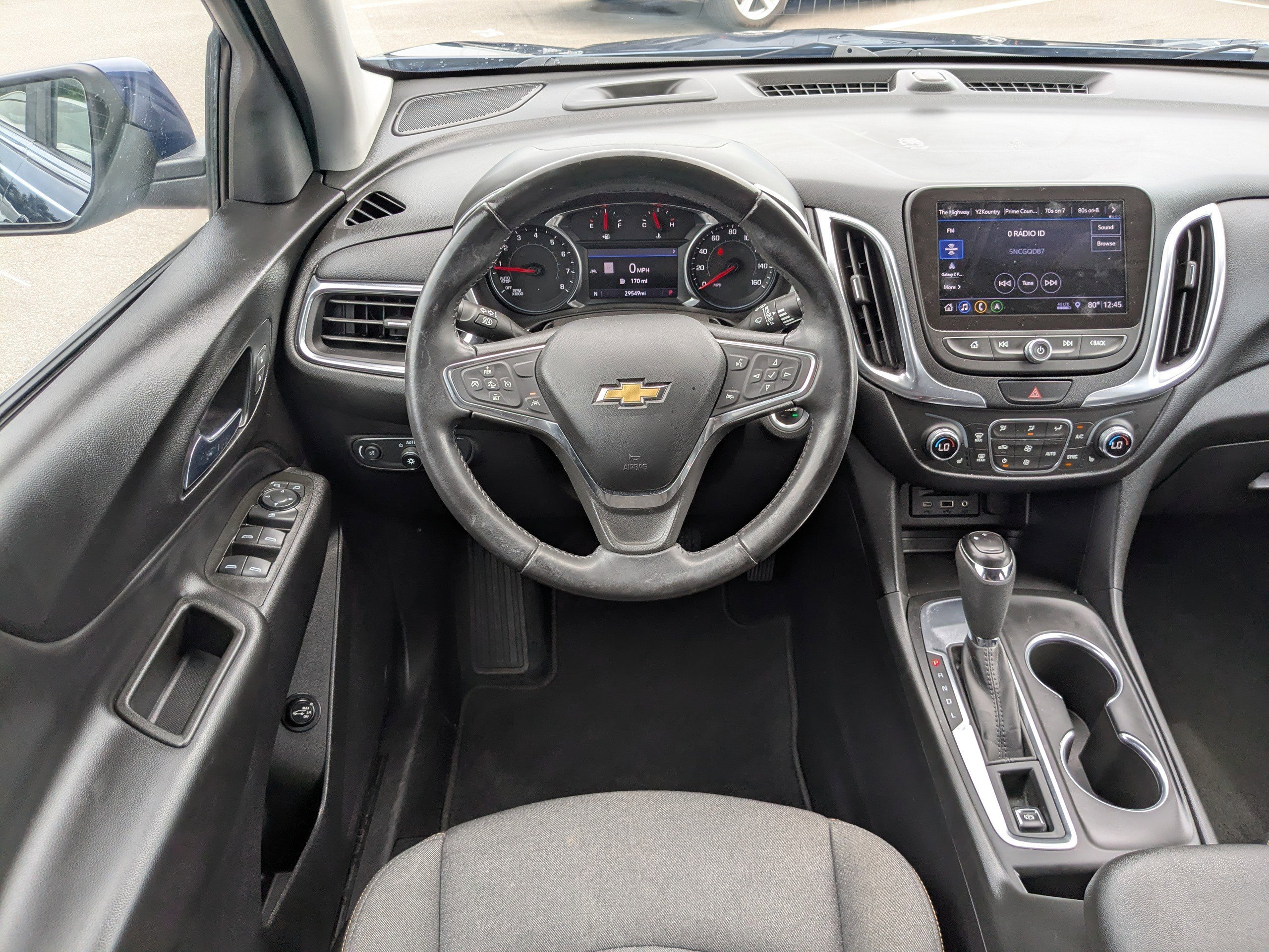 2021 Chevrolet Equinox photo 17