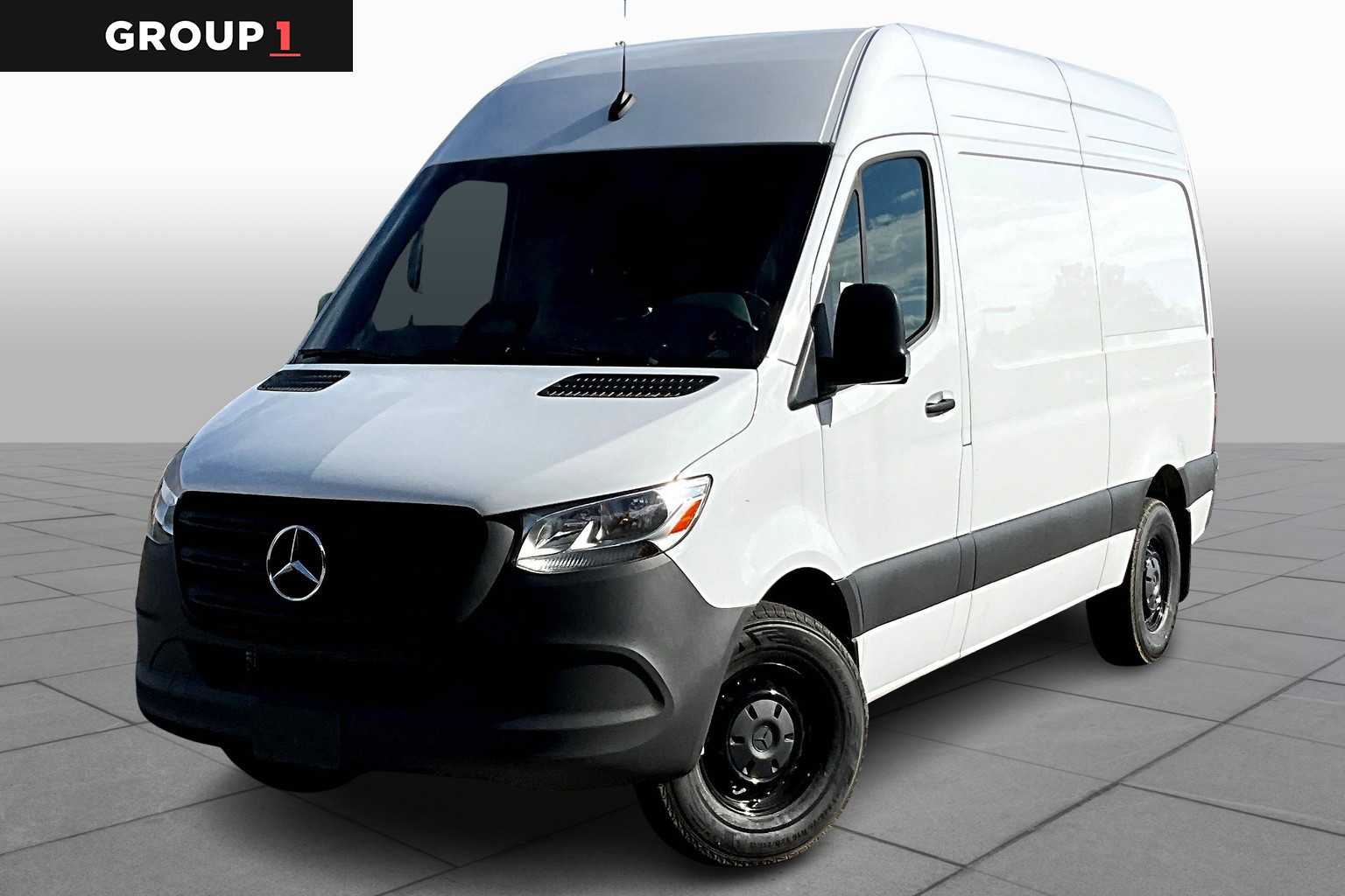 2025 Mercedes-Benz Sprinter Cargo Van Base's photo
