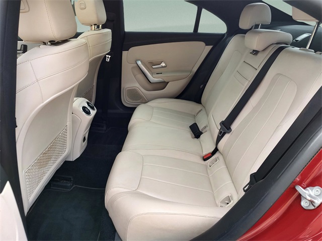 2021 Mercedes Benz CLA 250 photo 27