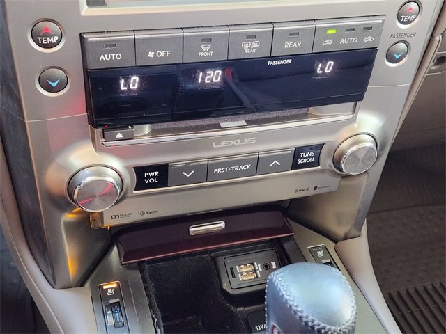 2019 Lexus GX 460 photo 15