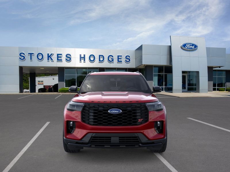 2026 Ford Explorer ST photo 4