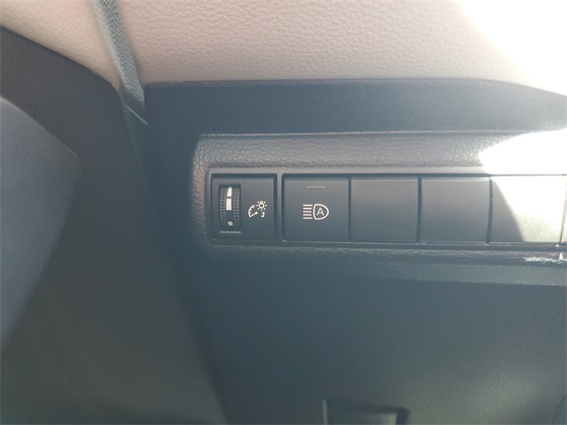 2022 Toyota Corolla SE photo 23