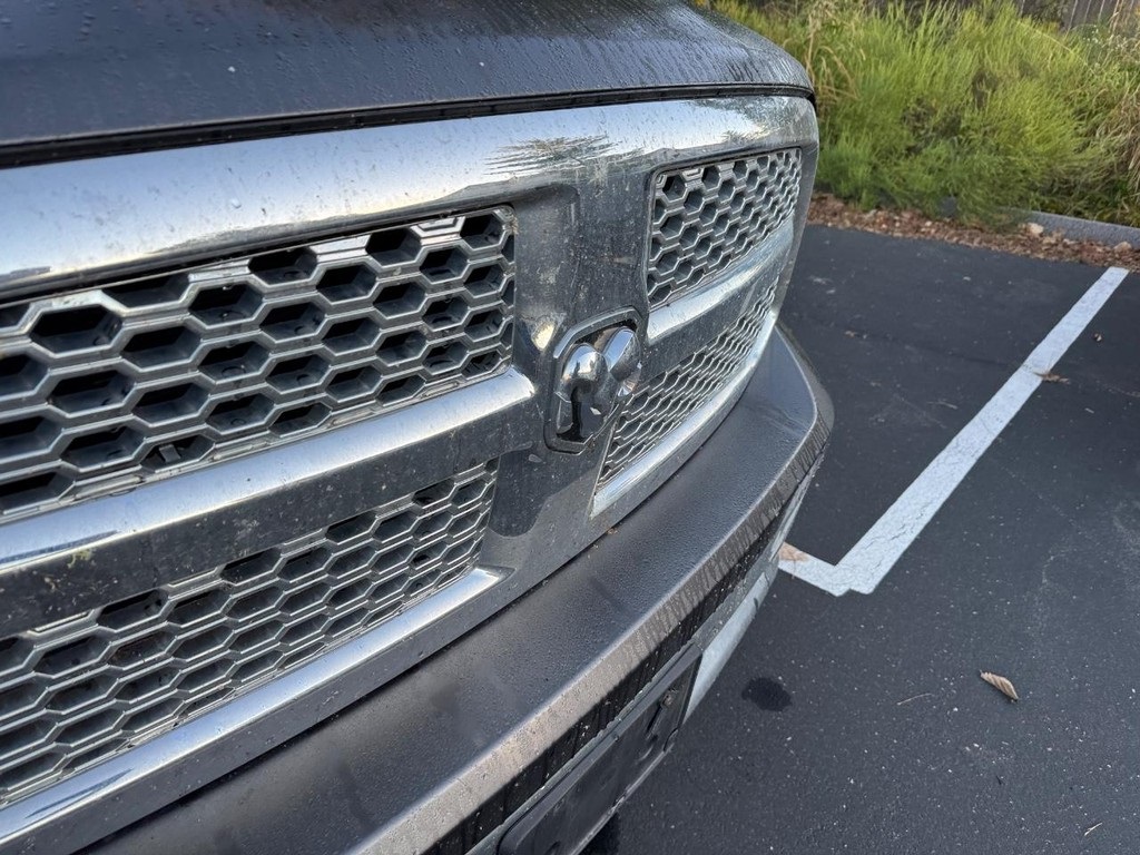 2017 Ram 1500 Big Horn photo 3