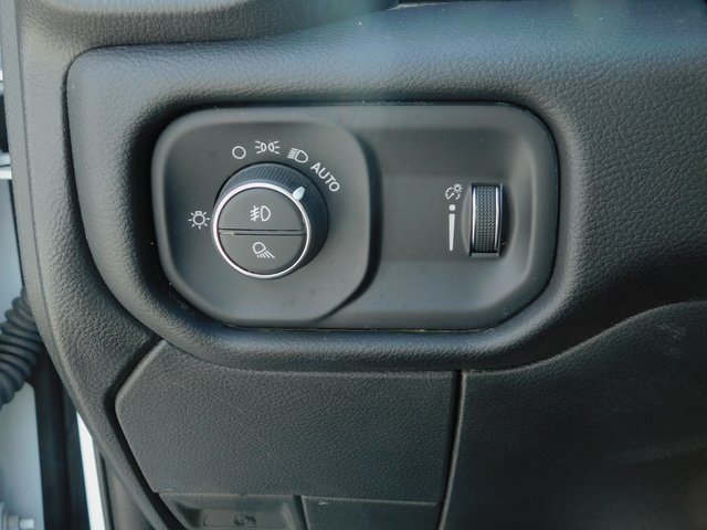 2024 Ram 2500 Big Horn photo 28