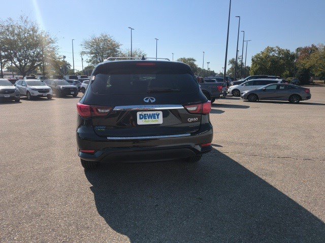 2020 Infiniti QX60 Luxe photo 4