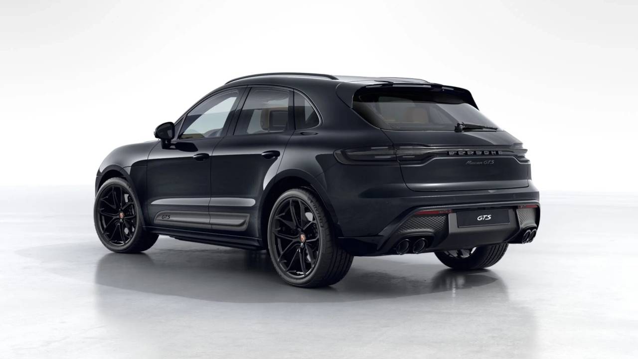 2026 Porsche Macan GTS photo 2