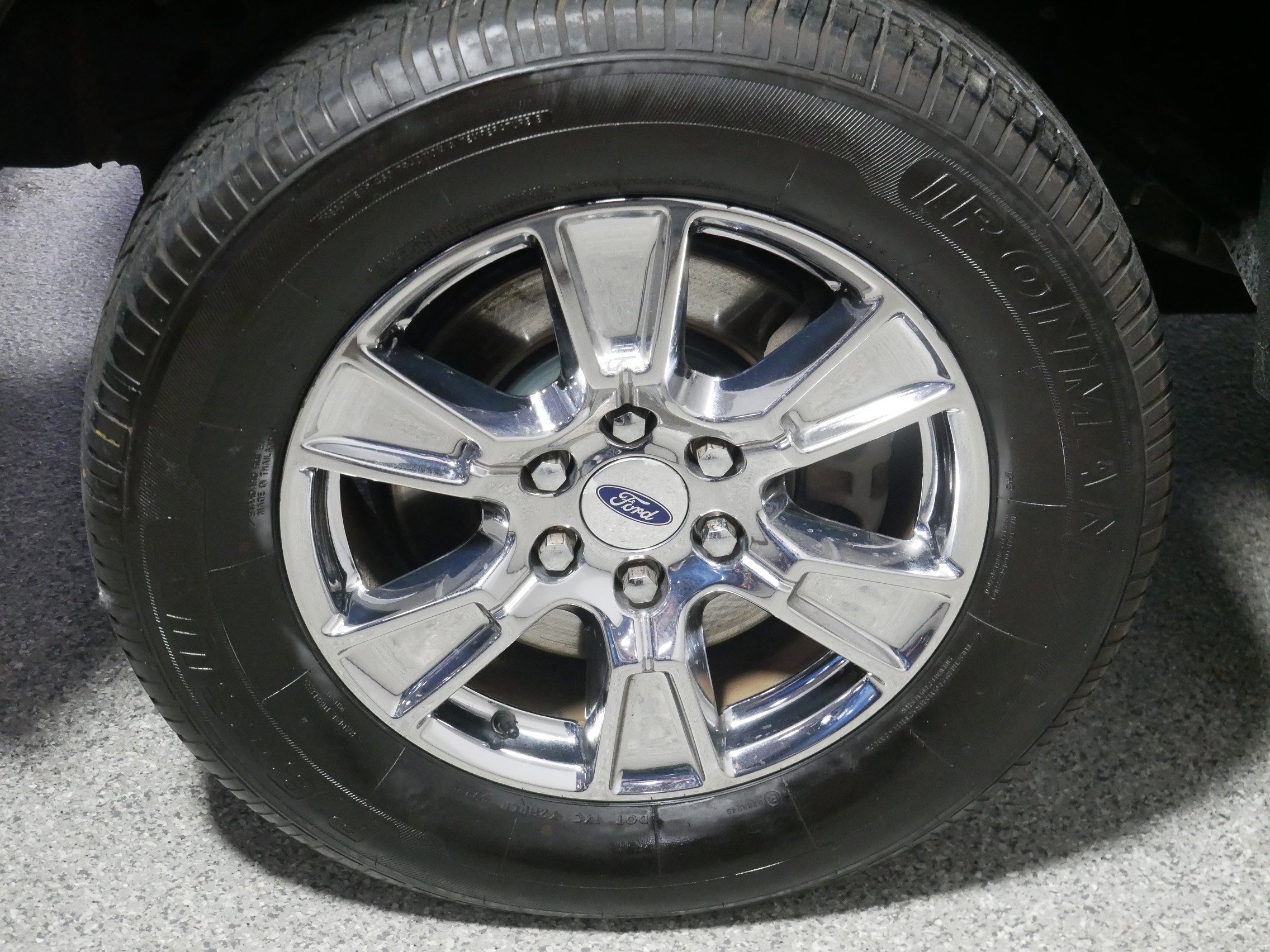 2016 Ford F-150 XLT photo 14