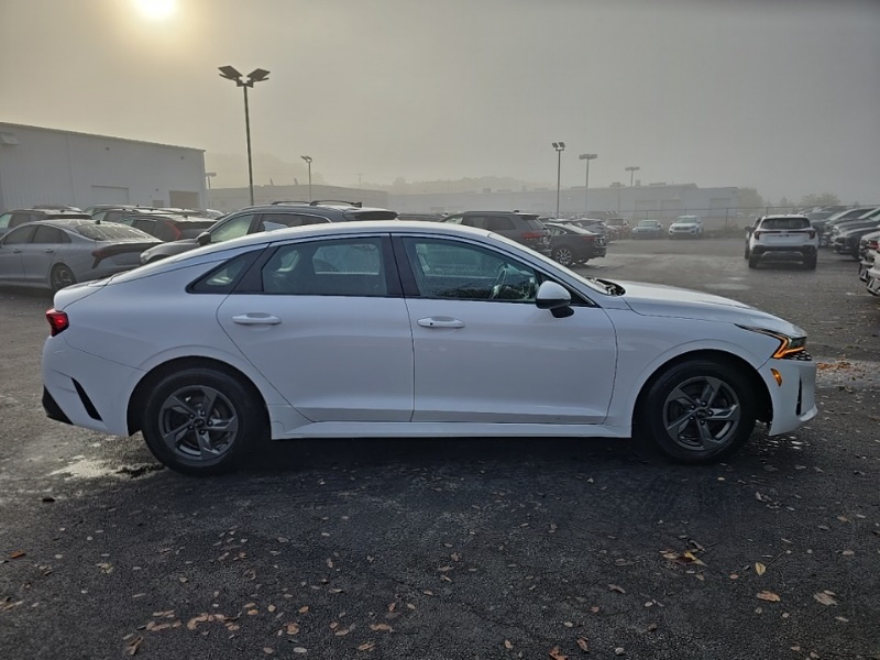 2021 Kia K5 LXS photo 8