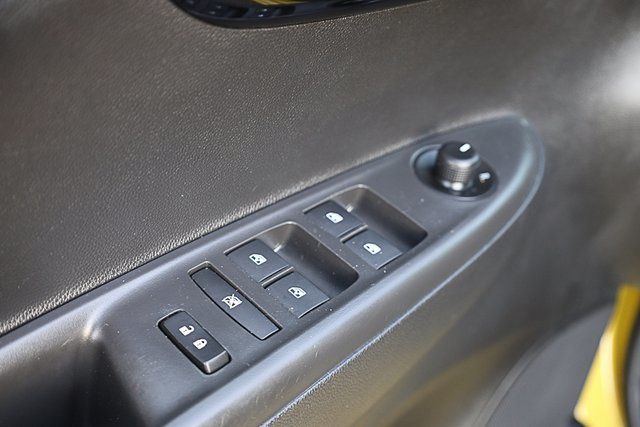 2022 Chevrolet Spark 1LT photo 32