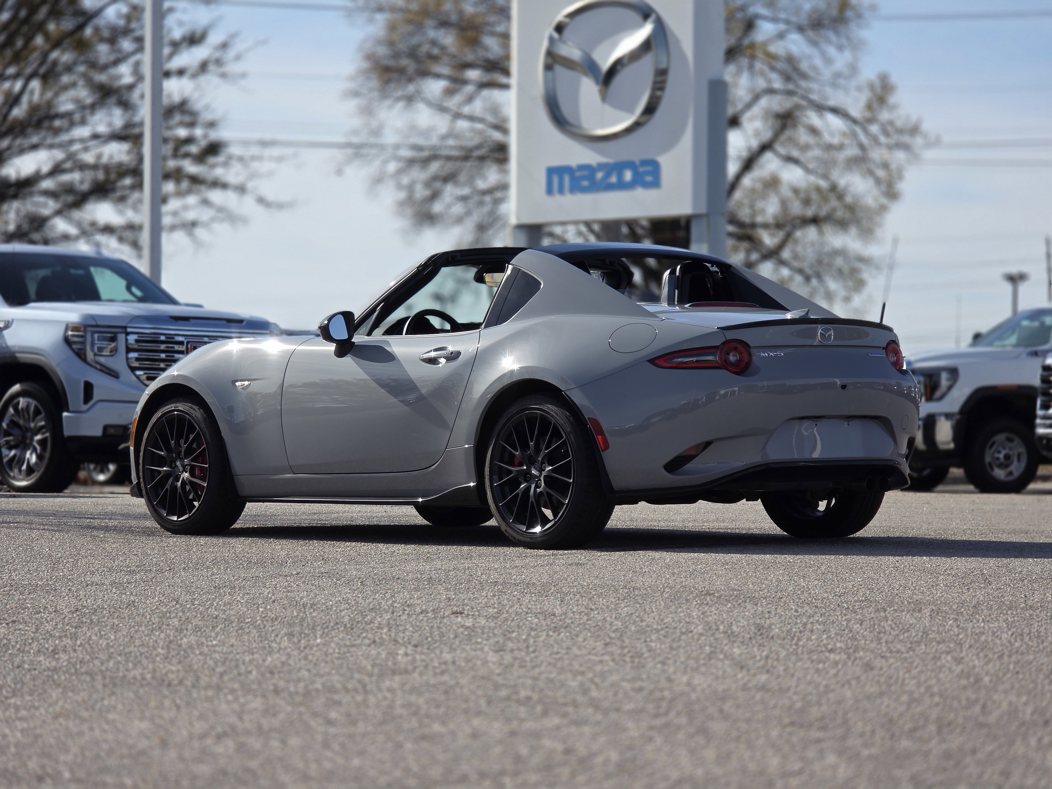 2024 Mazda MX-5 Miata Miata RF photo 3
