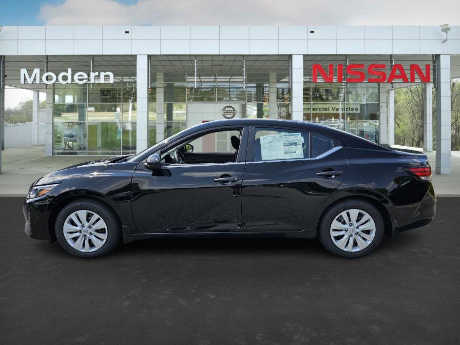 2025 Nissan Sentra S photo 6