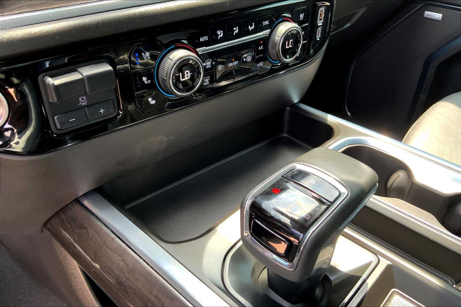 2024 Chevrolet Silverado 1500 LTZ photo 28