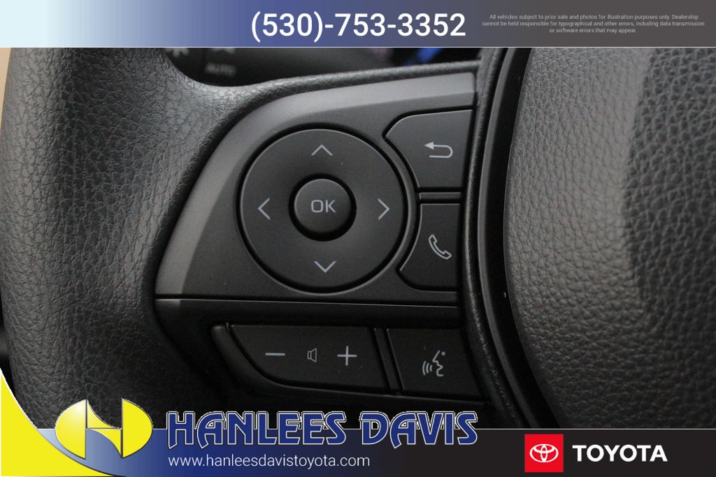2025 Toyota RAV4 Hybrid XLE photo 23