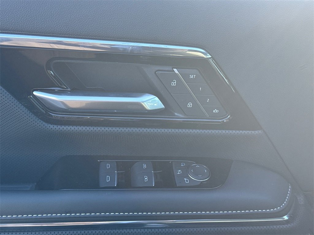 2025 GMC SIERRA - Image 15