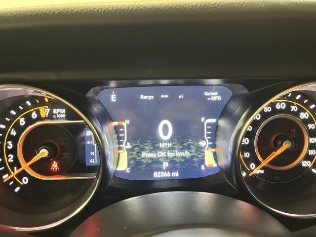 2021 Jeep Wrangler Unlimited Sahara photo 12