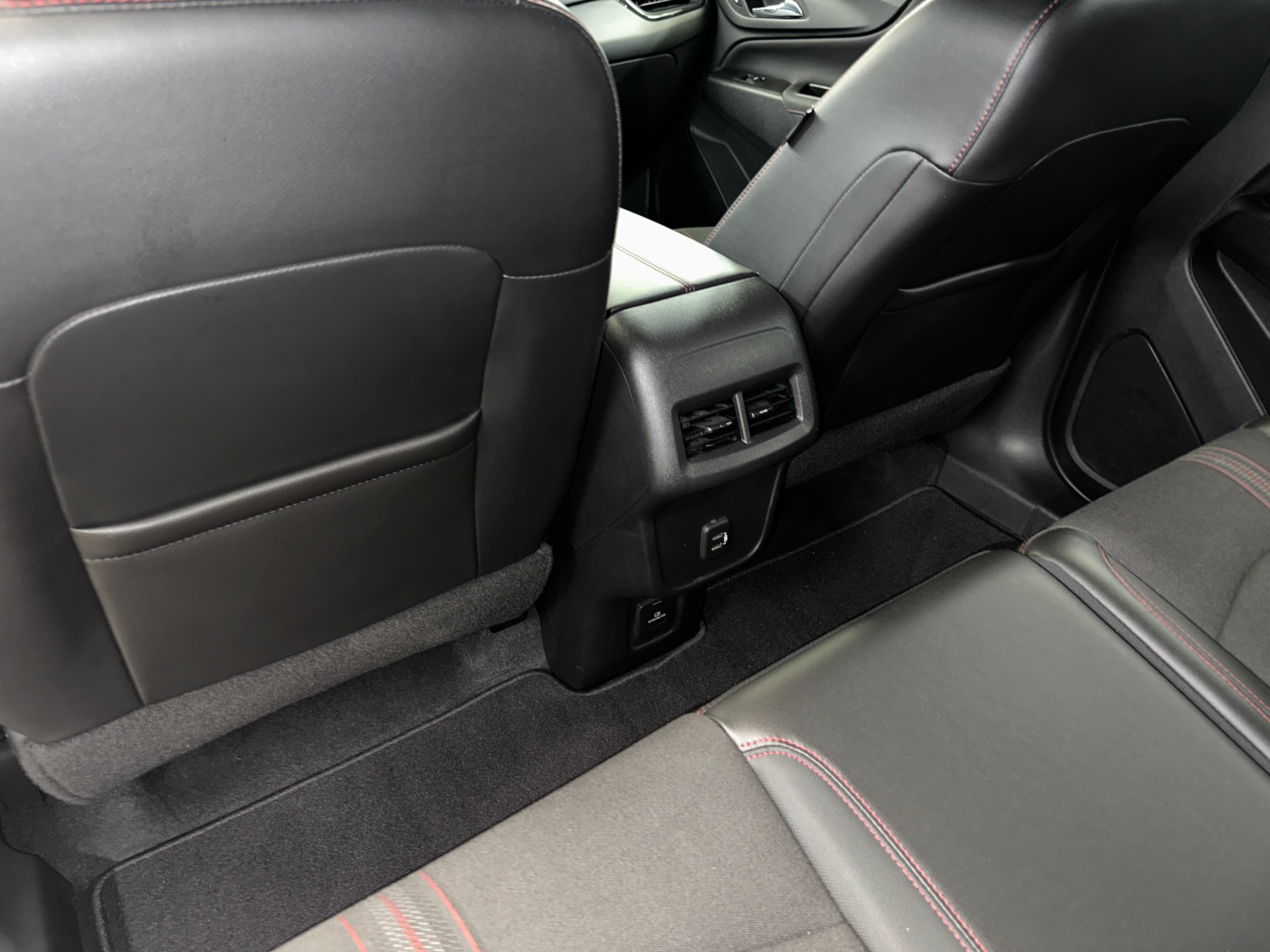 2022 Chevrolet Equinox RS photo 5