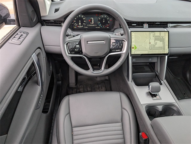 2025 Land Rover Discovery Sport S photo 8