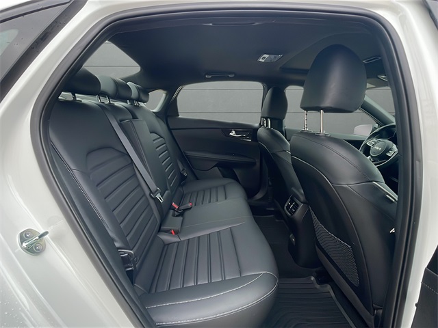 2023 Kia Forte GT-Line photo 35