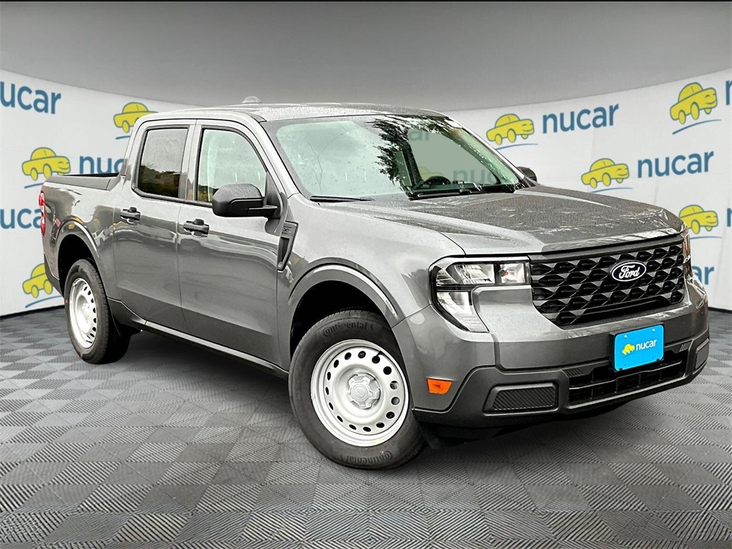 2025 Ford Maverick XL's photo