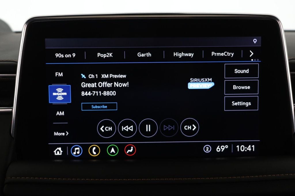 Used 2021 GMC Yukon XL 4WD 4dr AT4 with Premium & Illumination Packages