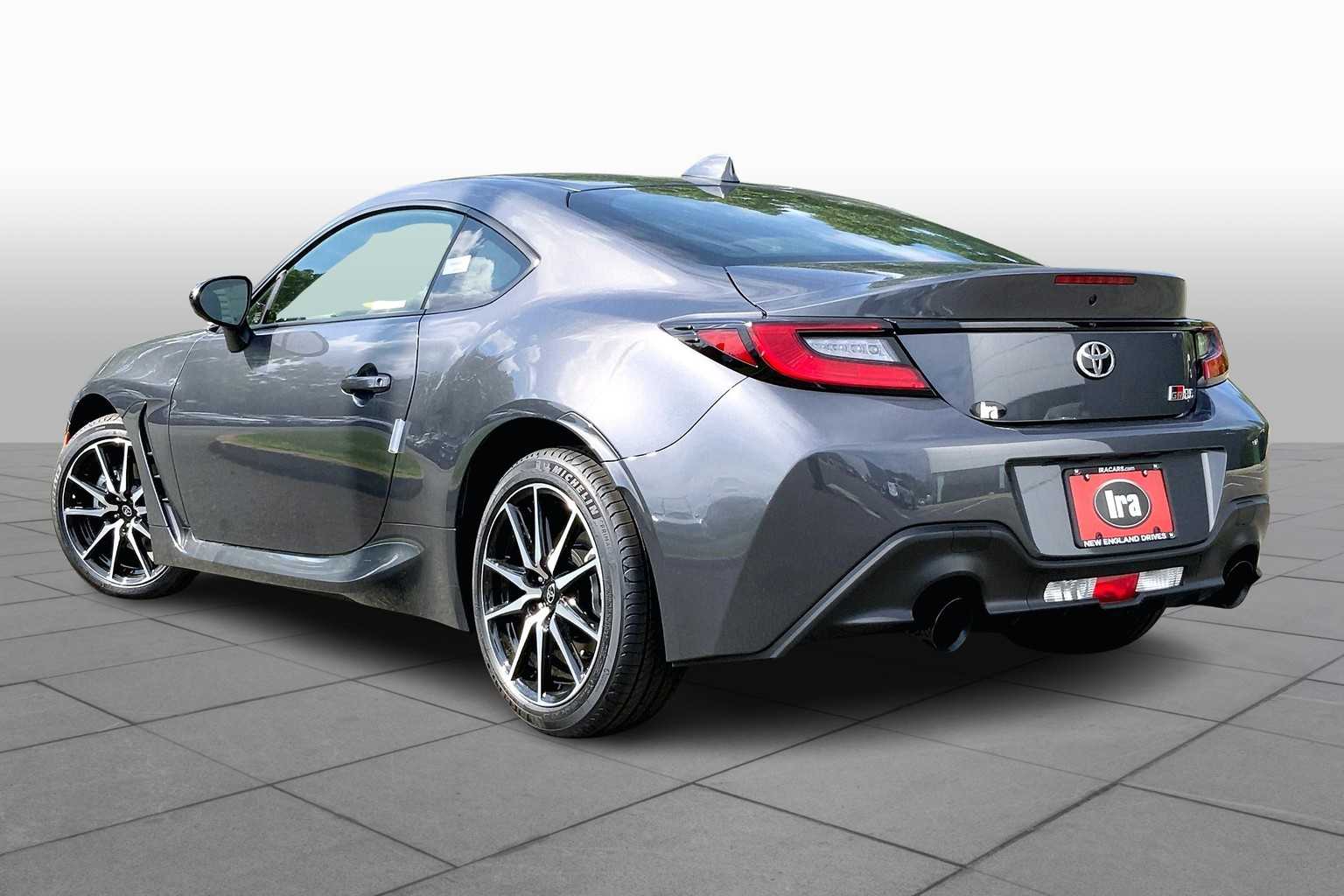 2025 Toyota GR86 photo 11