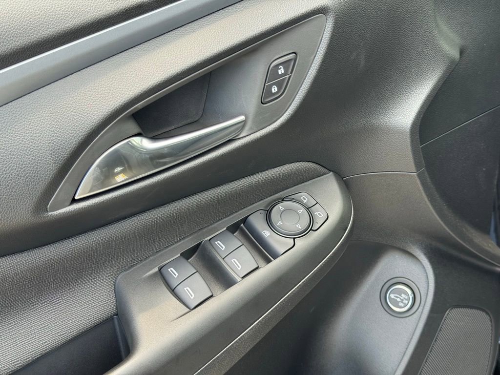 2025 Buick Envista Preferred photo 16