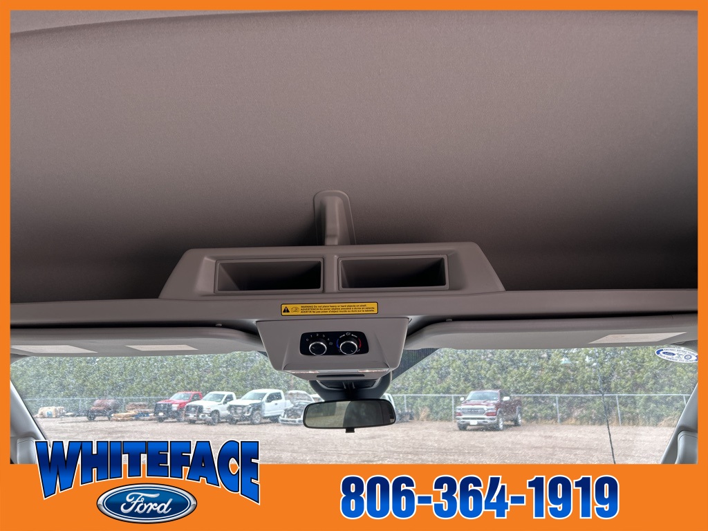2025 Ford Transit XLT photo 9