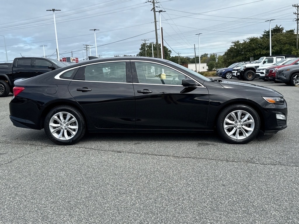 2024 Chevrolet Malibu 1LT photo 24