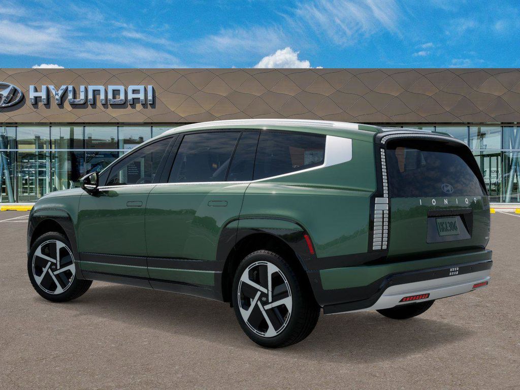 2026 Hyundai Ioniq Limited photo 3