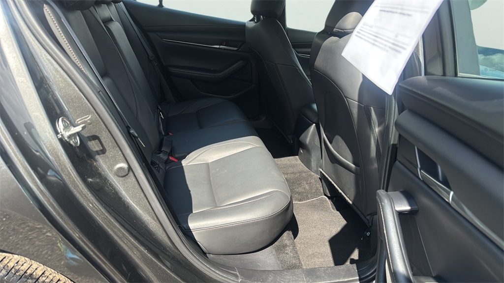 2023 Mazda Mazda3 2.5 Select photo 13