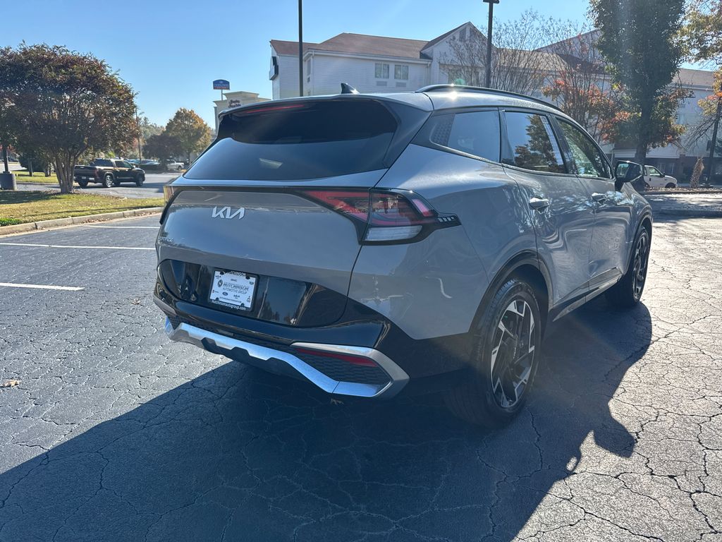 2024 Kia Sportage photo 3