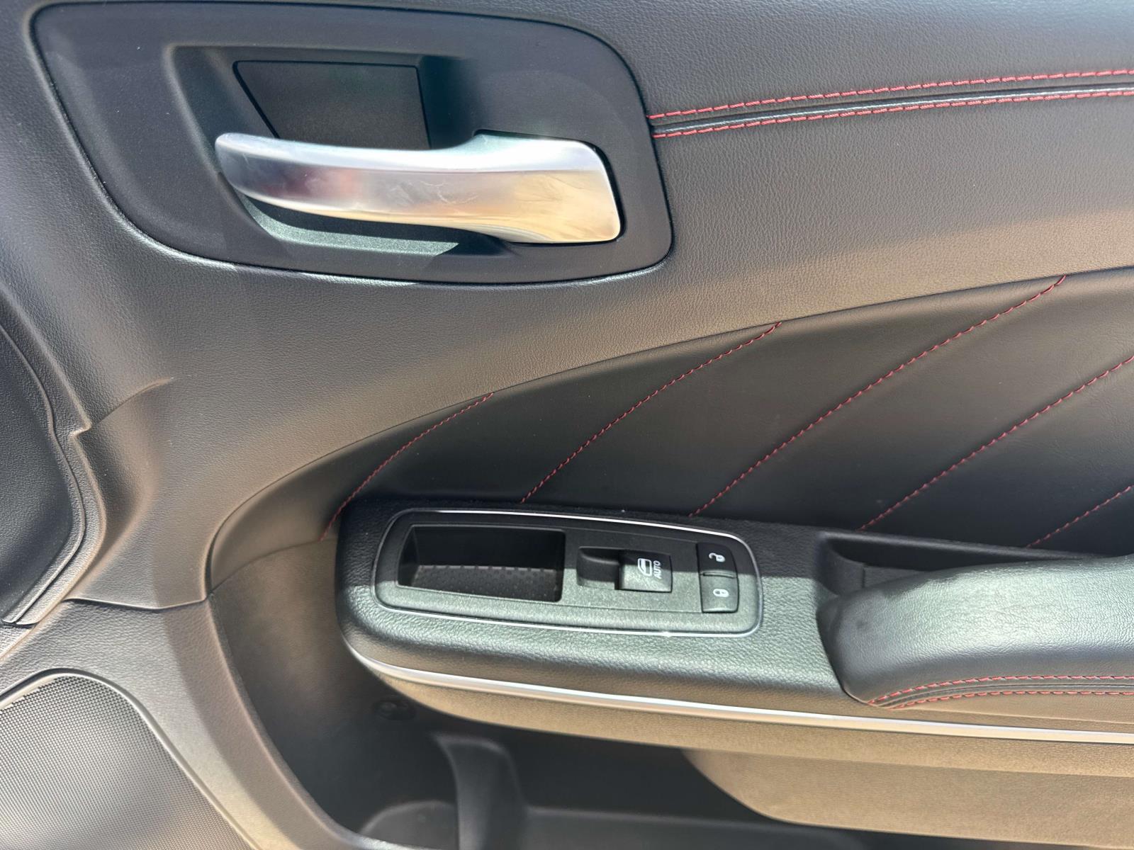 2023 Dodge Challenger R/T Scat Pack photo 12