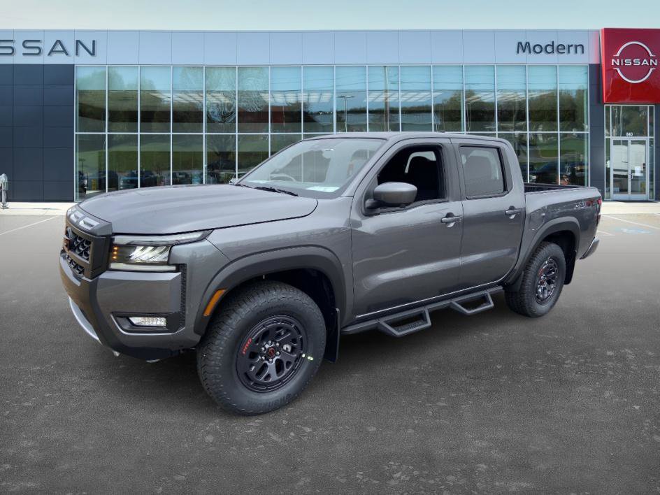 2026 Nissan Frontier PRO-4X's photo