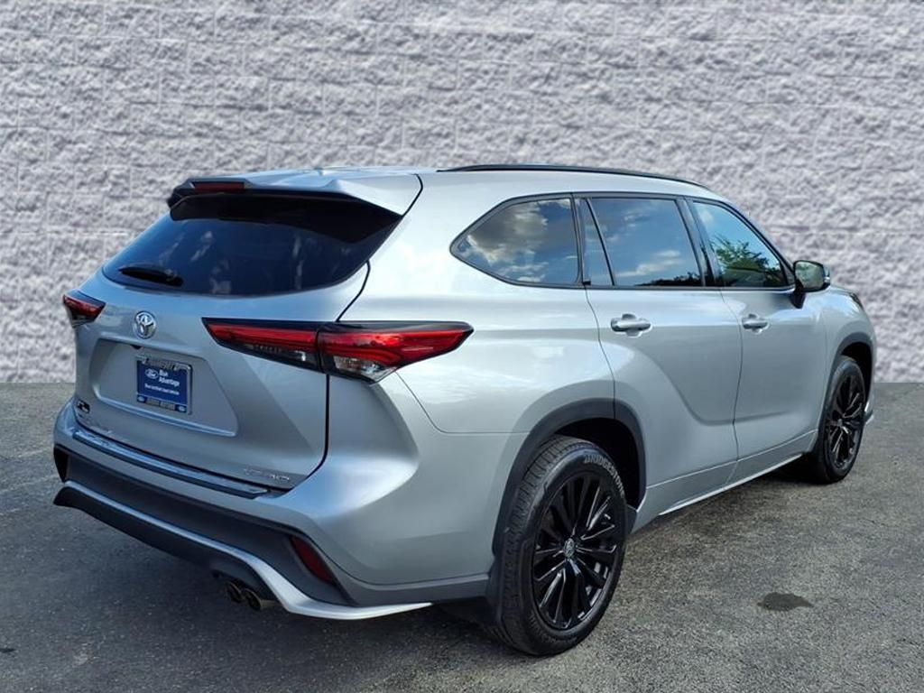 2023 TOYOTA HIGHLANDER - Image 3